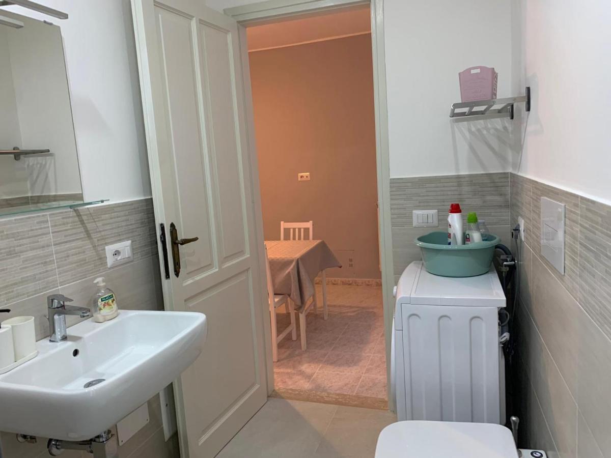 Ferienwohnung Il Nido Delle Rondini Formia Exterior foto